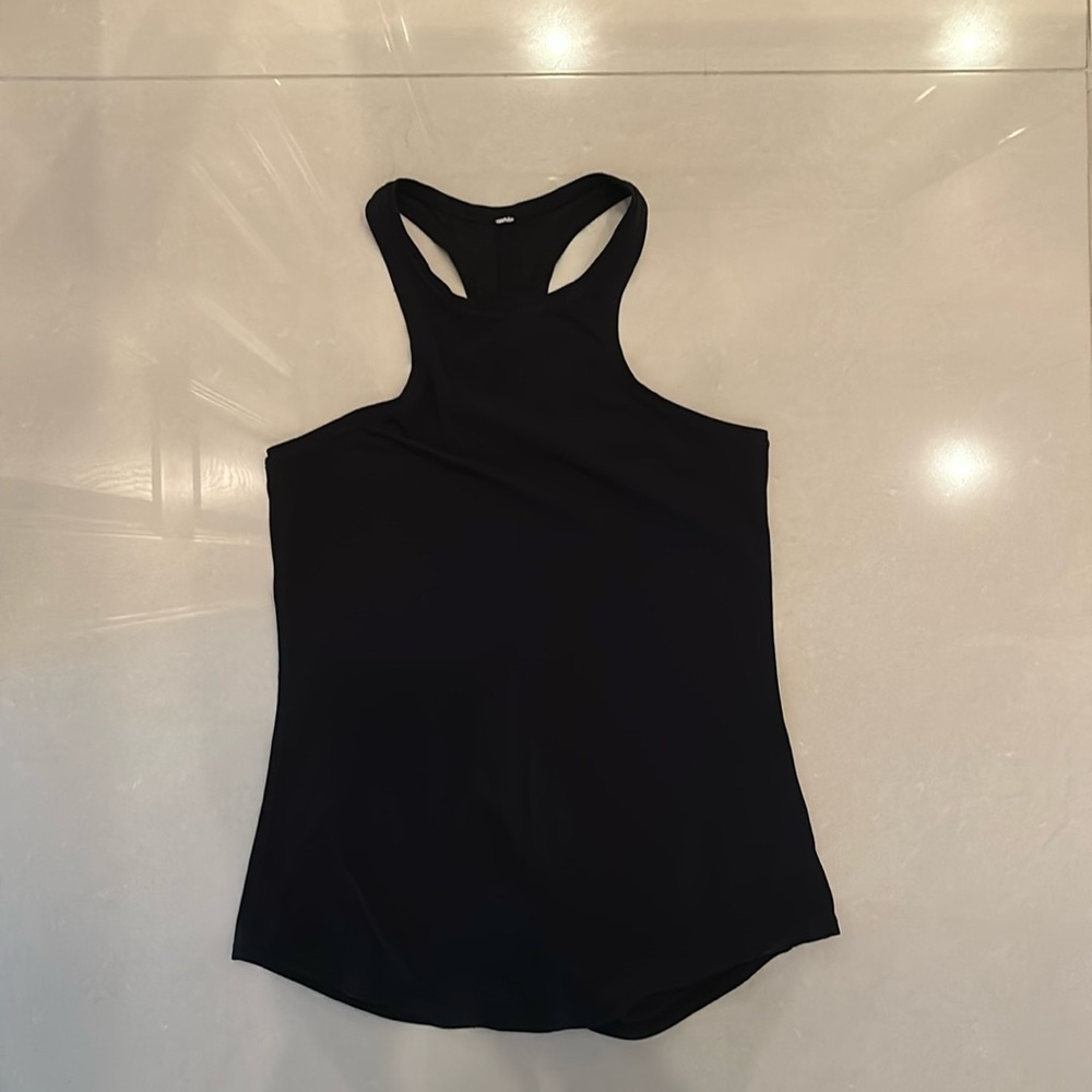 LuLu Lemon Balck Top XS
